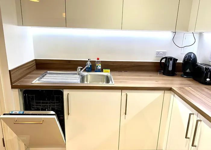 Dockland Excel 2 Bedroom Apartment